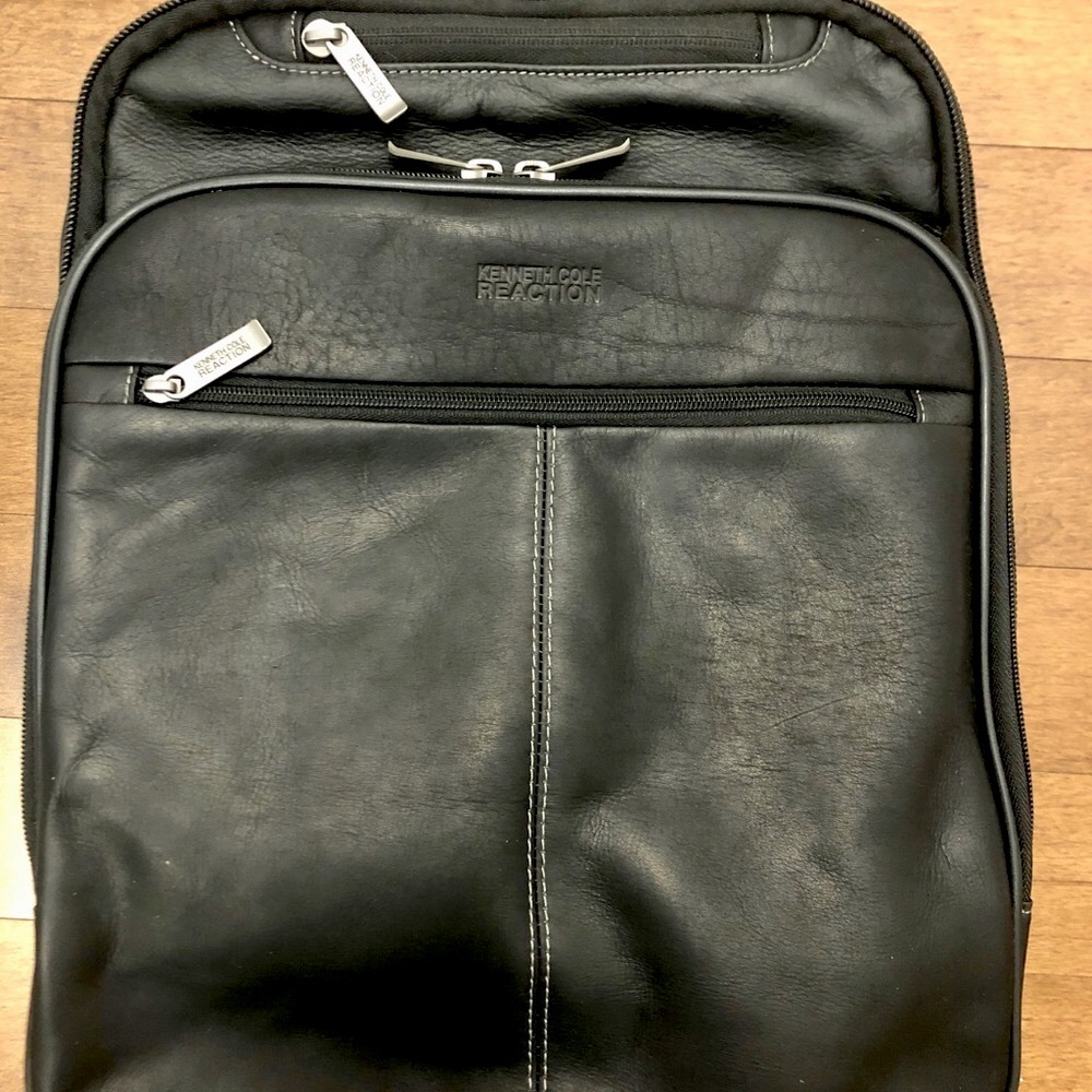 KENNETH COLE REACTION LEATHER LAPTOP BACKPACK - Picture 5 of 6